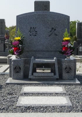 洋型墓石